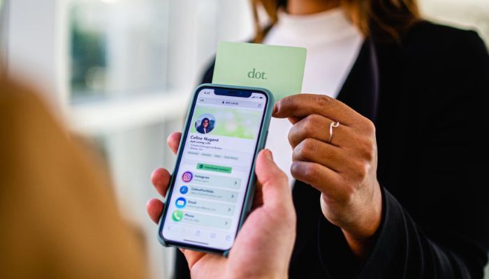 La carte de visite NFC numérique et connectée pour votre marque